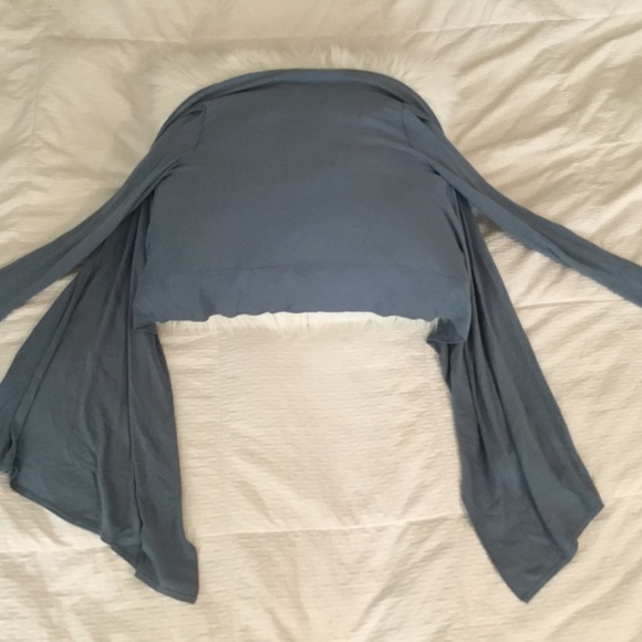 BCBG MaxAzria Cardigan XS/S - Picture 5 of 5